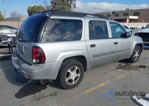 2005 Chevrolet Trailblazer Ext Ls из США, поврежденный, VIN 1GNET16S956129054